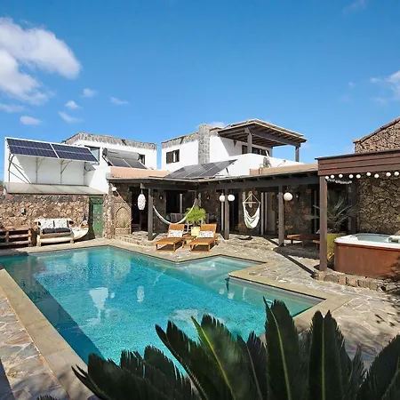 Villa The Green Lajares